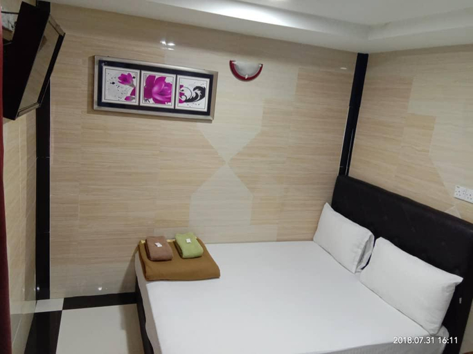 Others 5, Nilai H-2 Hotel, Seremban