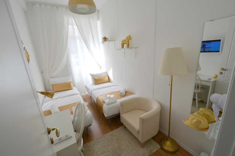 Others 4, Gold Hostel, Ekaterinburg gorsovet