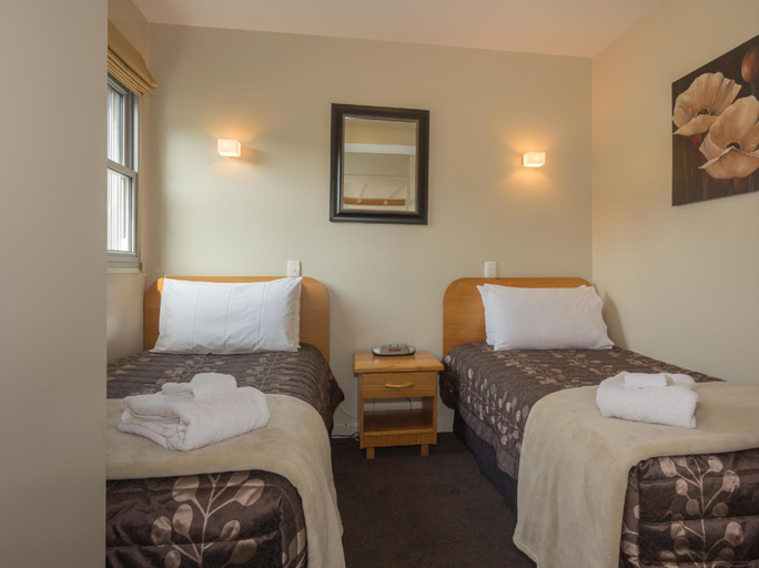 Bedroom 3, Caples Court, Queenstown-Lakes