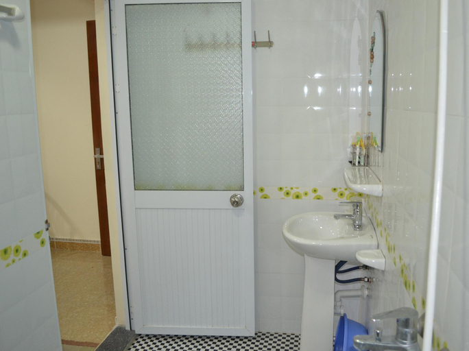 Bathroom, My Ngoc Hotel, Cát Hải