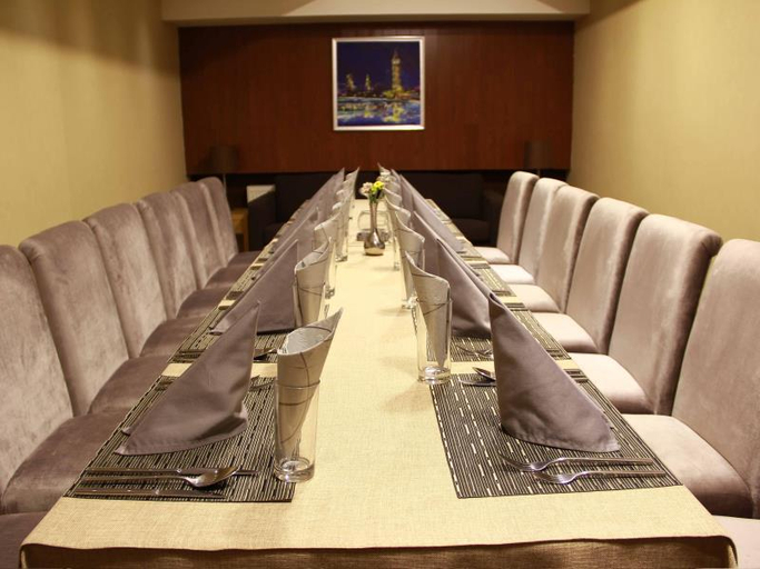 Food & Drinks 2, The Corporate Hotel and Convention Centre, Ulan Bator