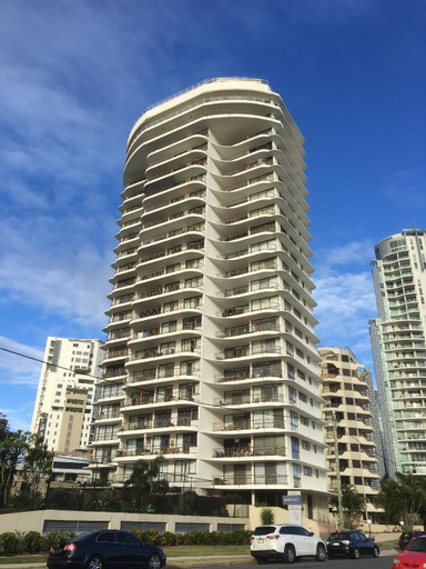 Spectrum Holiday Apartments, Gold Coast