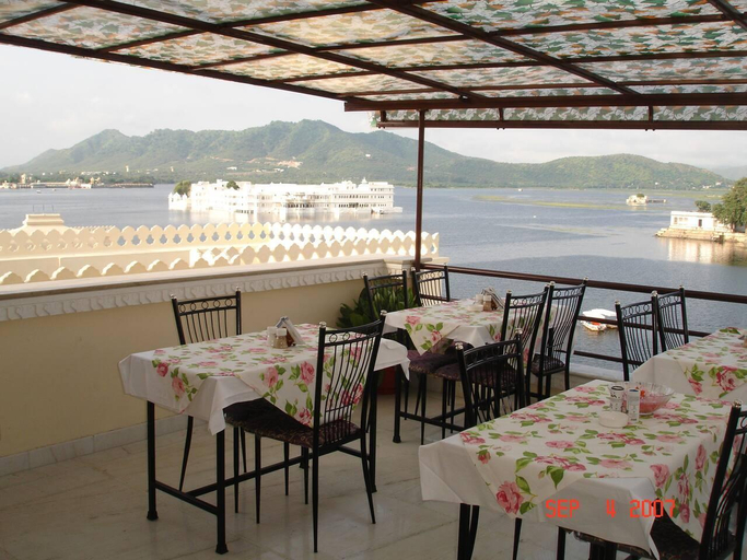 Public Area 2, Hotel Raj Niwas, Udaipur