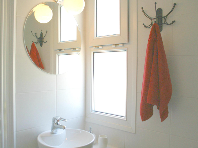 Bathroom 2, Summer House Studios, Central Macedonia