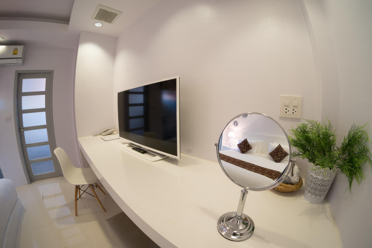 Bathroom 4, NanNakara Boutique Hotel, Muang Nan