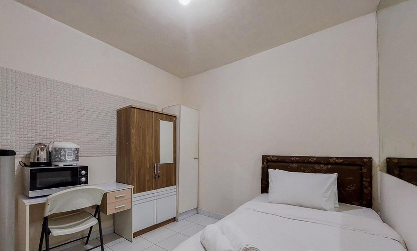 Bedroom 4, Comfy Studio Apartment at Aeropolis Residence near Soetta By Travelio, Tangerang