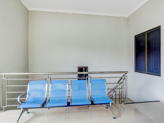 OYO 90927 Homestay Tentrem 2, Pati