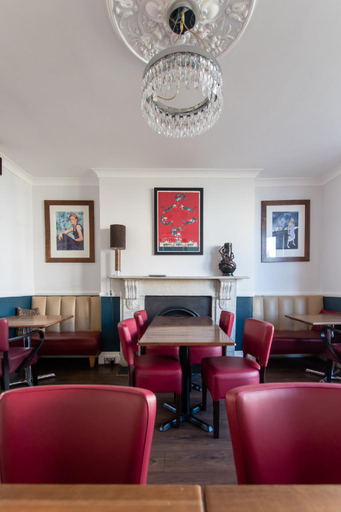 Food & Drinks 5, New Steine Hotel, Brighton and Hove