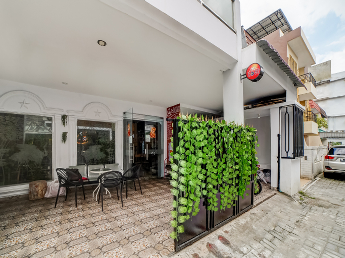 OYO 90975 Gior Inn, Medan