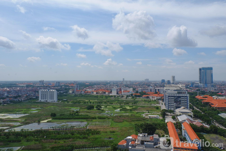 Best Studio Taman Melati Surabaya By Travelio, Surabaya