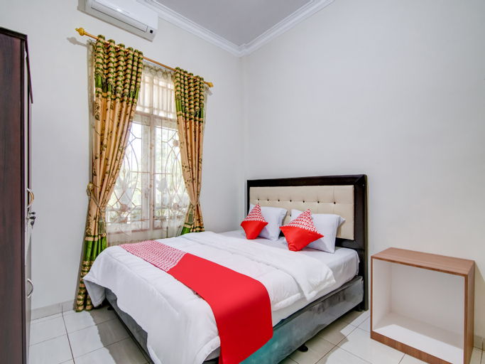 Bedroom 1, OYO 90942 Kost Syari'ah Panam, Medan