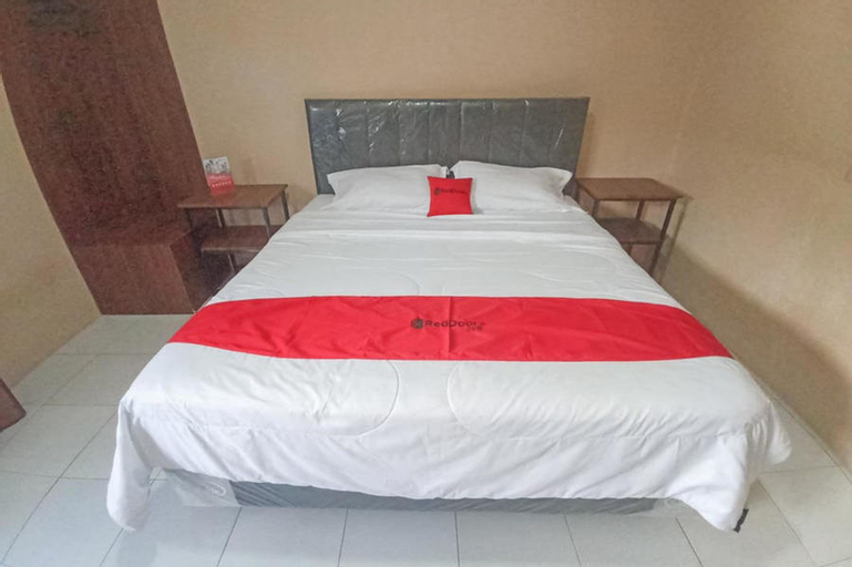 Bedroom 3, RedDoorz @ Waena Jayapura, Jayapura