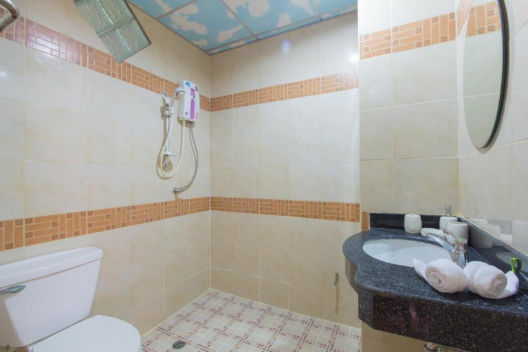 Bathroom 5, Patong Rai Rom Yen Resort SHA, Phuket Island