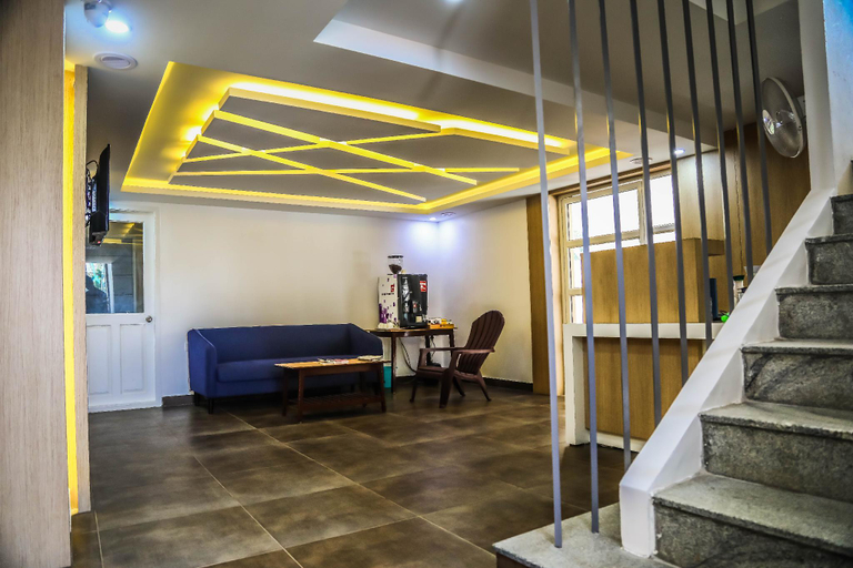 Public Area, Oceanside Mahabalipuram, Kancheepuram
