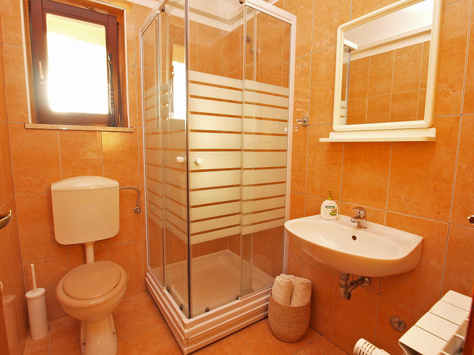 Bathroom 3, Apartment 799, Vodnjan