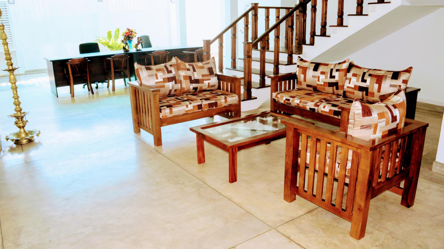 Public Area 3, Mirissa Gate, Weligama