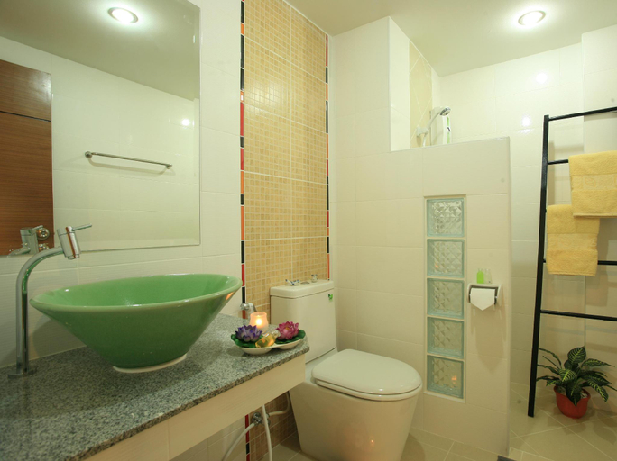 Bathroom 4, The XYM Hotel, Muang Chiang Mai