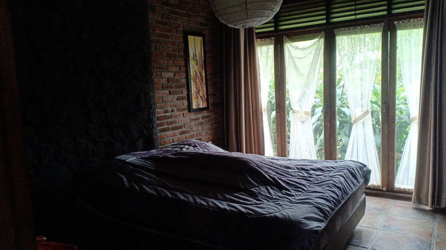 Sport & Beauty, Villa Kayu 1, Subang