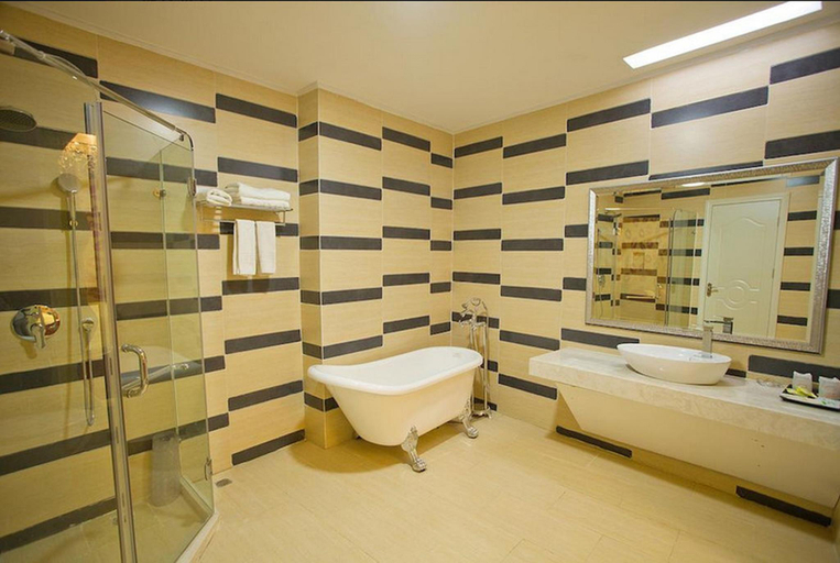 Bathroom 4, Guiin Homing Hotel, Guilin