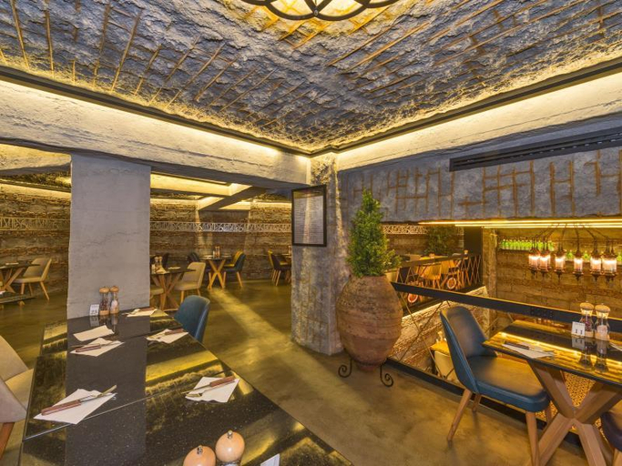 Food & Drinks 5, The Empress Theodora Hotel, Fatih