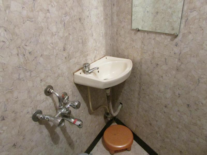 Bathroom, HOTEL KALPANA RESIDENCY, Mumbai Suburban