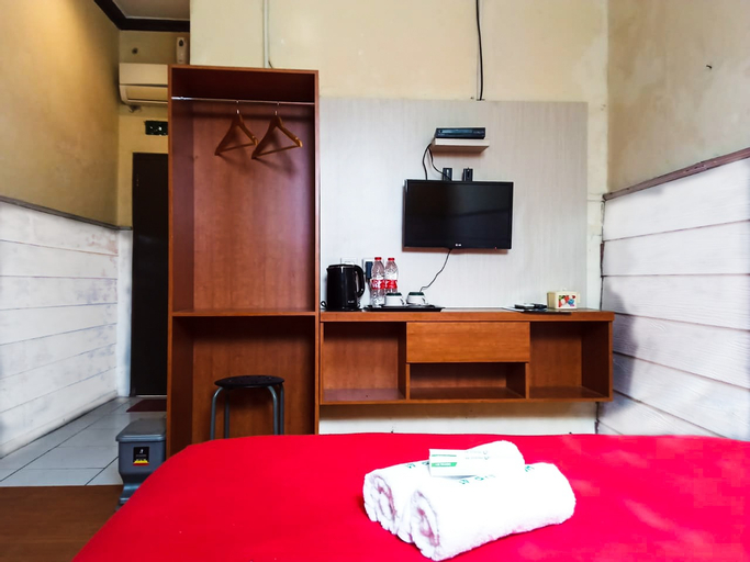 Bedroom 3, Hotel 41 Maribaya, Tegal