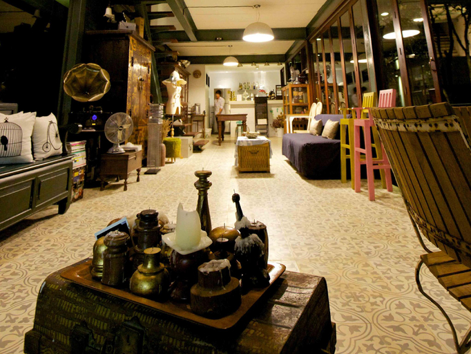 Others 4, Villa Moreeda, Suan Phung