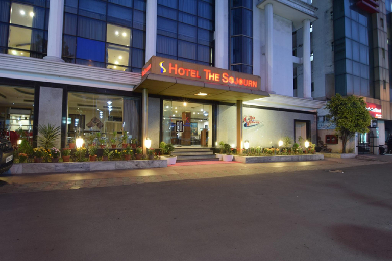 Others 3, Hotel The Sojourn, South 24 Parganas