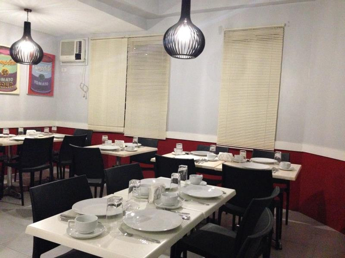 Food & Drinks 3, Leesons Residences Malate, Manila City