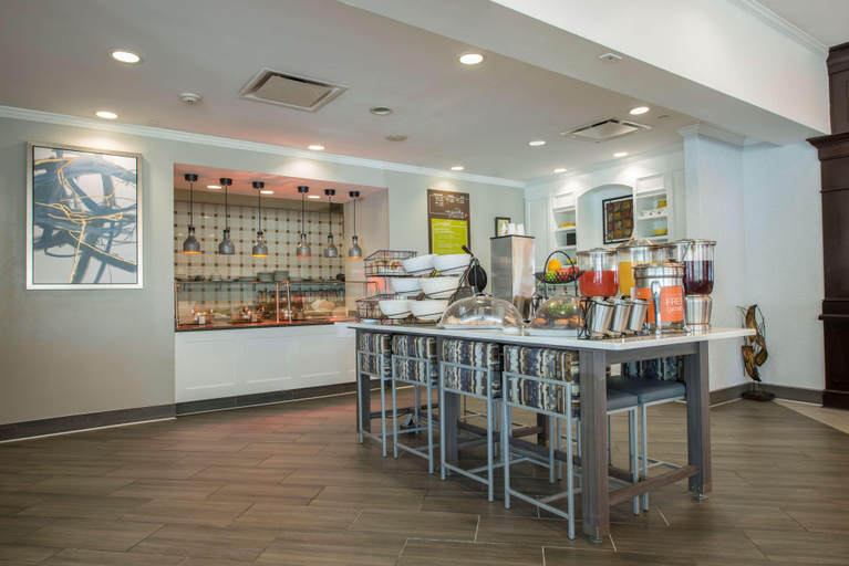 Food & Drinks 5, Homewood Suites by Hilton Brighton, Livingston