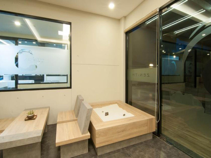 Bathroom 4, The Zenith Residence Hotel, Muang Nakhon Ratchasima