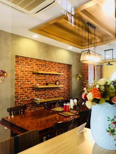 Food & Drinks 4, Krinnatra Villa, Ban Bung