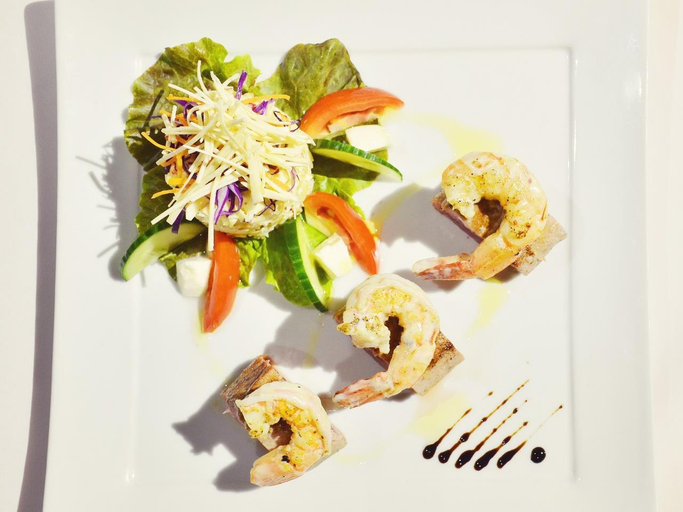 Food & Drinks, Athena Villas by Evaco