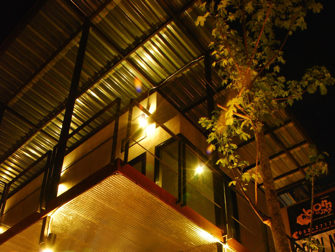 Exterior & Views 2, BED STOP Hotel Chiangmai, Muang Chiang Mai