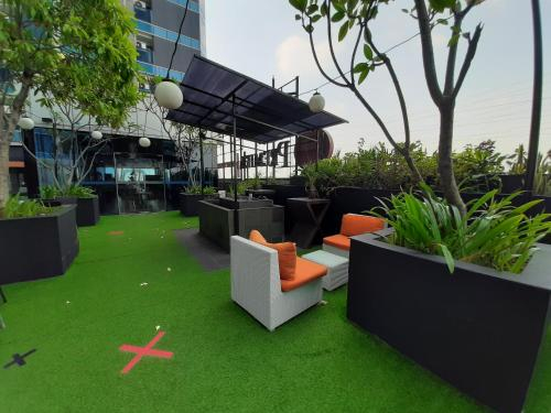 Cozy The Hive Tamansari Cawang by Bonzela Property, Jakarta Timur