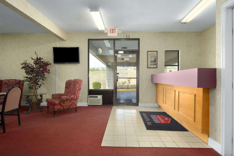 Public Area 3, Days Inn by Wyndham Augusta / Fort Eisenhower, Richmond