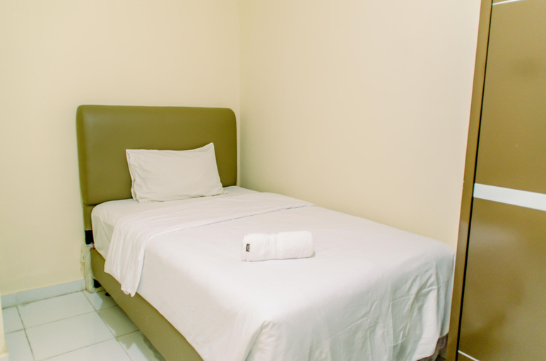 Bedroom 3, Comfort Studio Room Apartment at Aeropolis Residence By Travelio, Tangerang