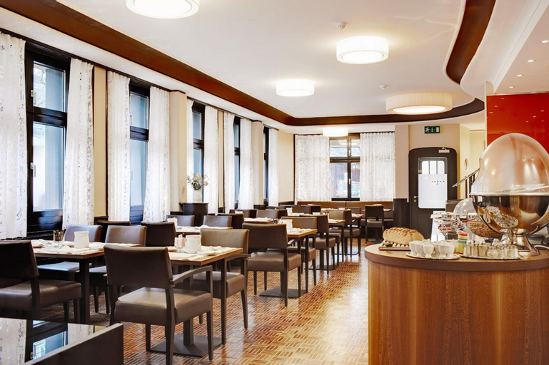 Food & Drinks 5, Hotel du Commerce, Basel