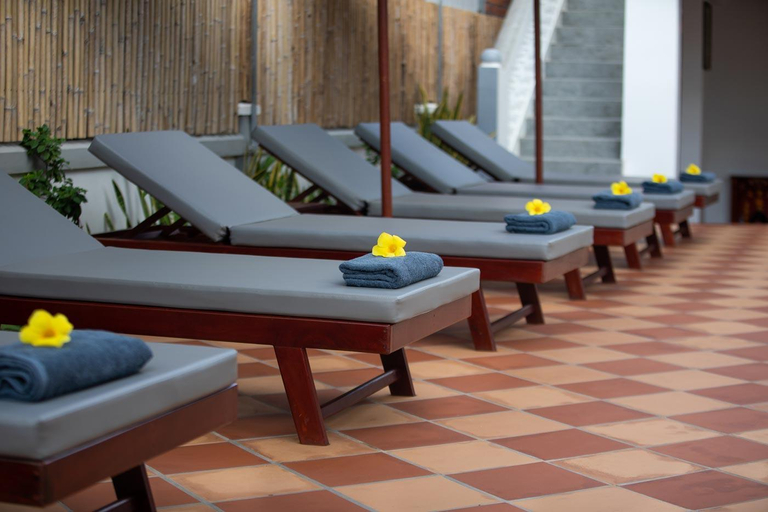Public Area 3, Botoum Hostel, Siem Reap