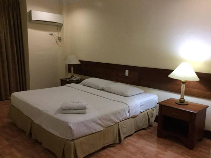 Bedroom, Dotties Place Hotel and Restaurant, Butuan City