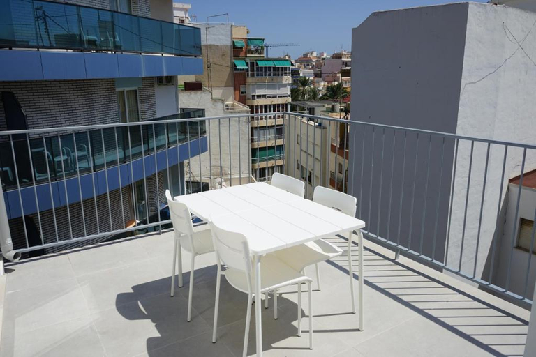 Others 4, Pescadors, Alicante