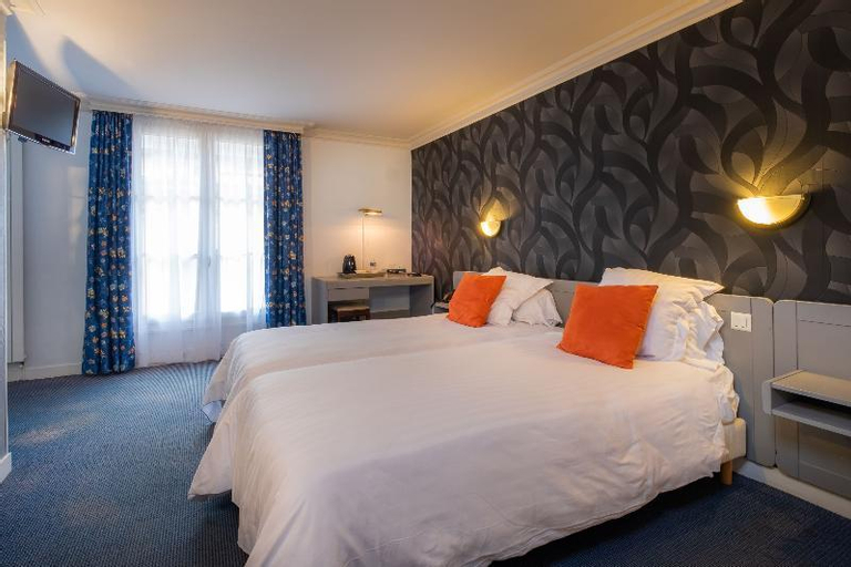Bedroom 3, Du Brunville, Calvados