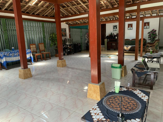 Munggang Homestay by Luxury Degree, Kulon Progo