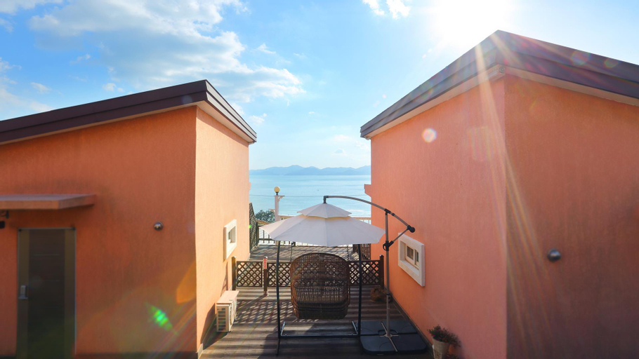 Belvienne Pension, Namhae