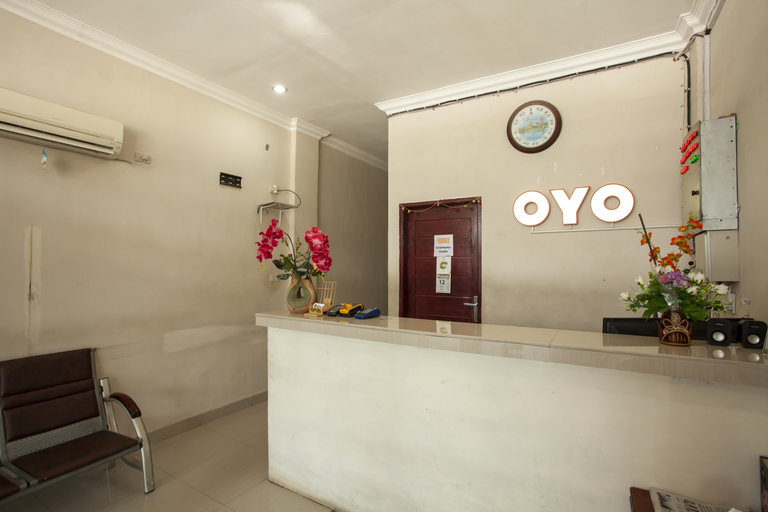 Public Area 3, OYO 1631 Hotel Apple, Simalungun