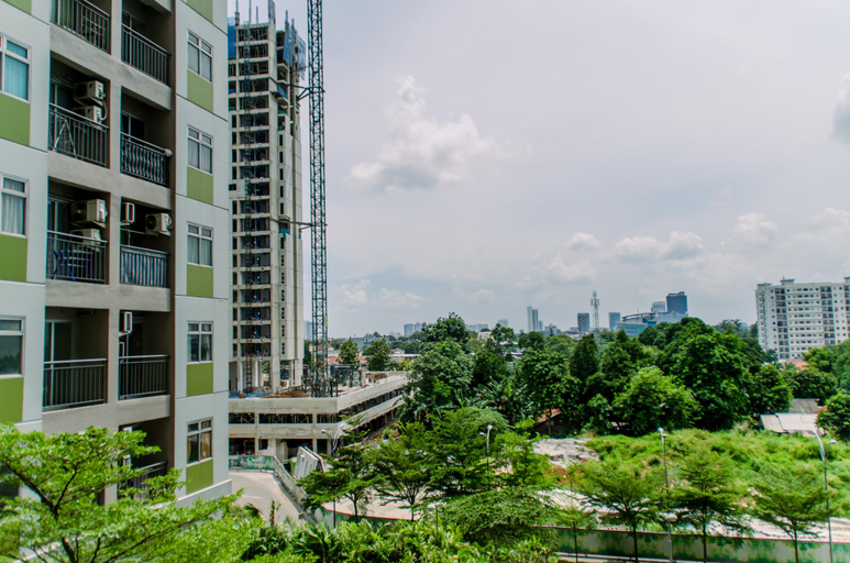 Exterior & Views 4, Nice and Elegant 2BR at Serpong Greenview Apartment By Travelio, Tangerang Selatan