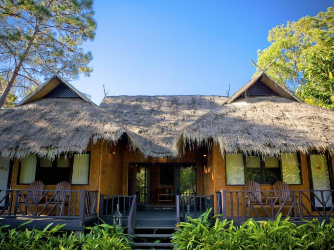 Exterior & Views 1, Hmong Hilltribe Lodge, Mae Rim