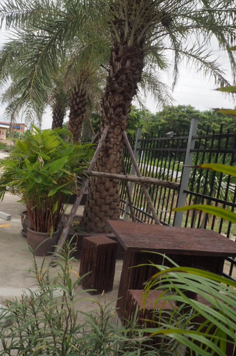Others 3, AP Grand Residence & Hotel, Pluak Daeng