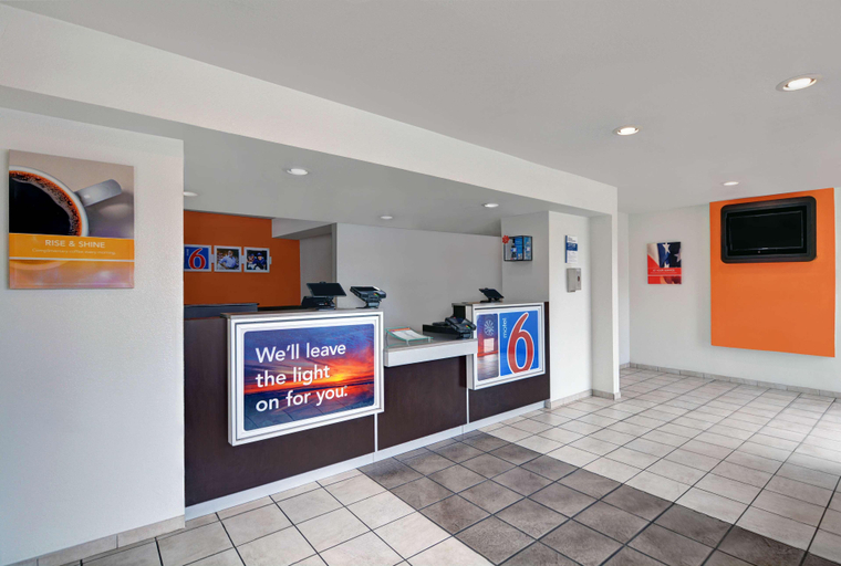Public Area 3, Motel 6 Kissimmee, FL - Orlando, Osceola