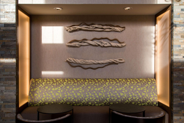 Public Area 2, Hampton Inn & Suites By Hilton Murrieta Temecula, Riverside